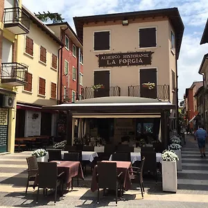 https://camere-la-forgia.hotelinveneto.com