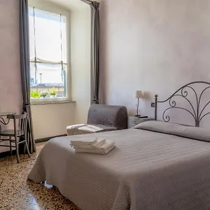 Caterina Bed & Breakfast Genova